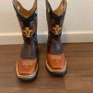 John David boots Women’s 9 men’s 7